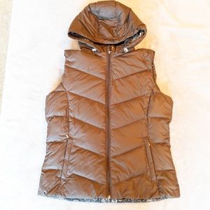 EUC Lucy Puffy Duck Down Hooded Vest Brown Size Large